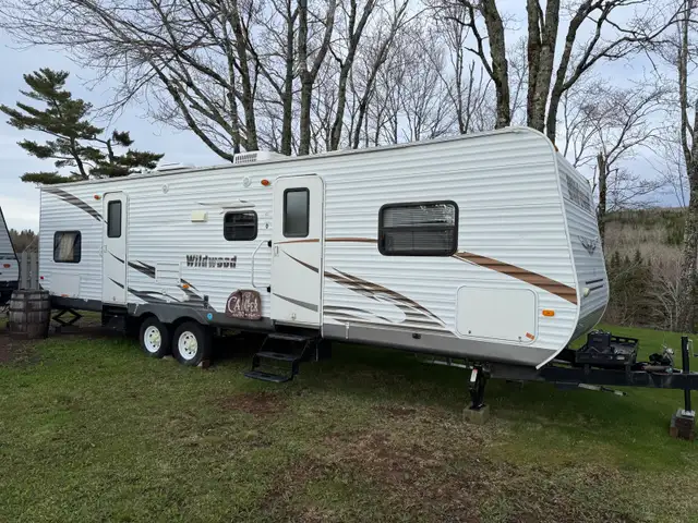2011 travel trailer