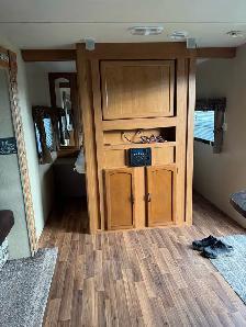 2011 travel trailer - Photo 5