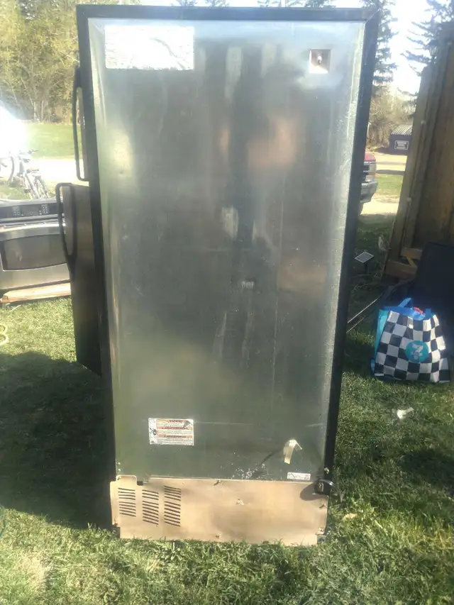 Whirlpool refrigerator - Photo 4
