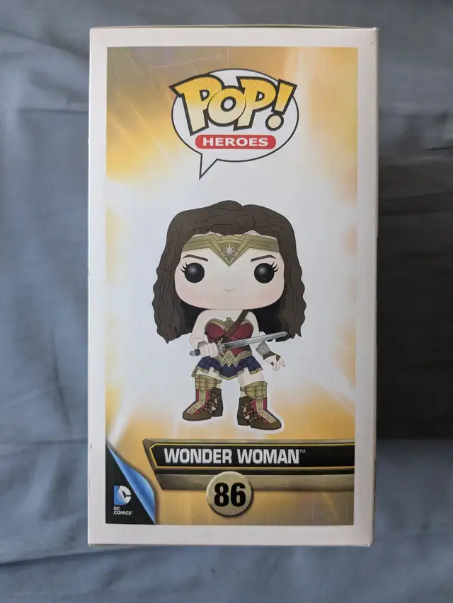 Funko Pop Heroes 86: Wonder Woman (Batman v Superman) - Photo 2