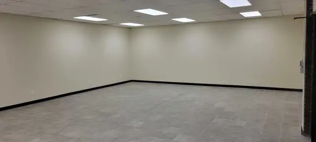 West Edmonton Office Space for Rent - Photo 2