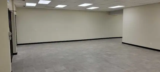 West Edmonton Office Space for Rent - Photo 3