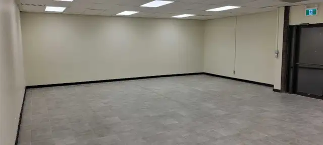 West Edmonton Office Space for Rent - Photo 5