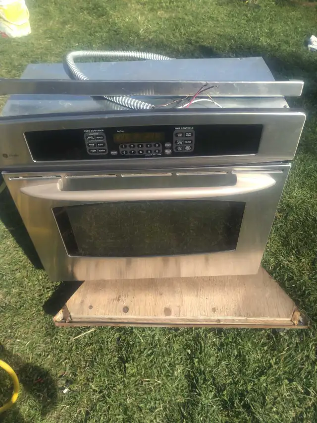 GE Profile wall mount oven - Photo 5
