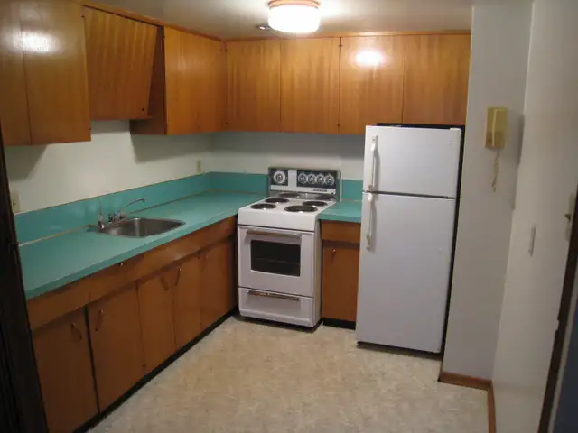 1 Bdr near Cook St Village - Photo 5