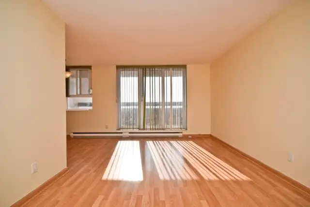 Beautiful All-Inclusive 2 Bedroom Condo in Great Location