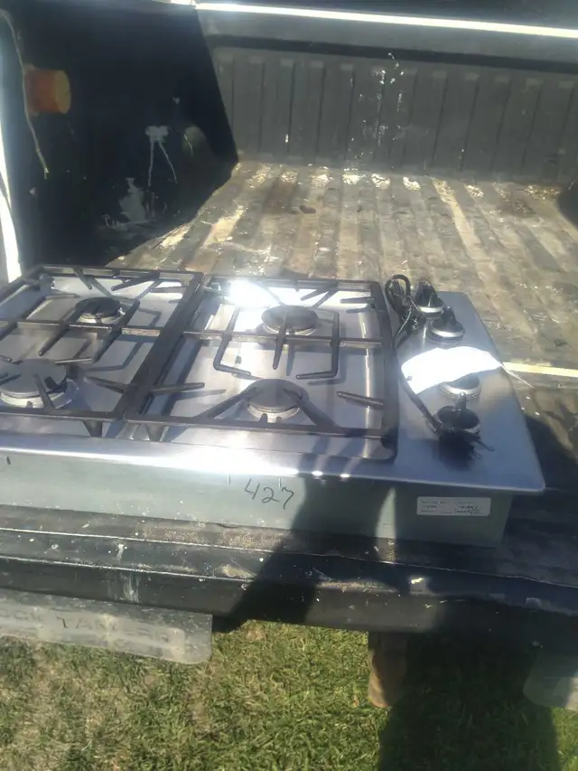 Bosch Gas Counter top stove - Photo 3