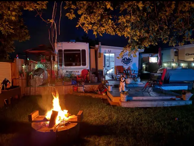 SEASONAL SITE.  Your Summer getaway Awaits you! - Photo 7