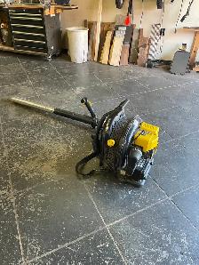Backpack Leaf Blower