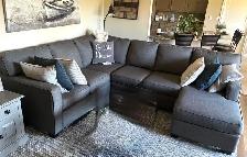 Sectional couch - Photo 3