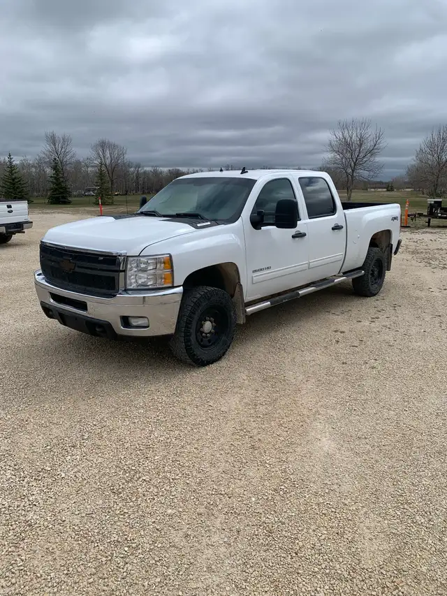 2013 Chevrolet Silverado 2500 4X4 - Photo 4