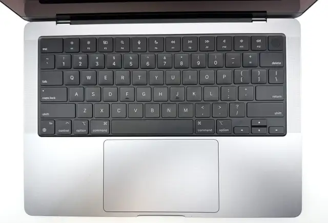 Apple MacBook Pro 14' 2023 M2 Pro 16GB RAM 512GB SSD - $1349 - Photo 5