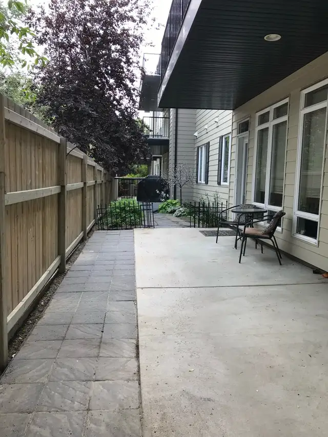 executive style condo for rent - Photo 2