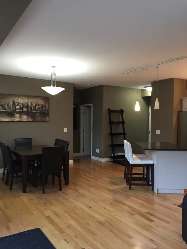 executive style condo for rent - Photo 5