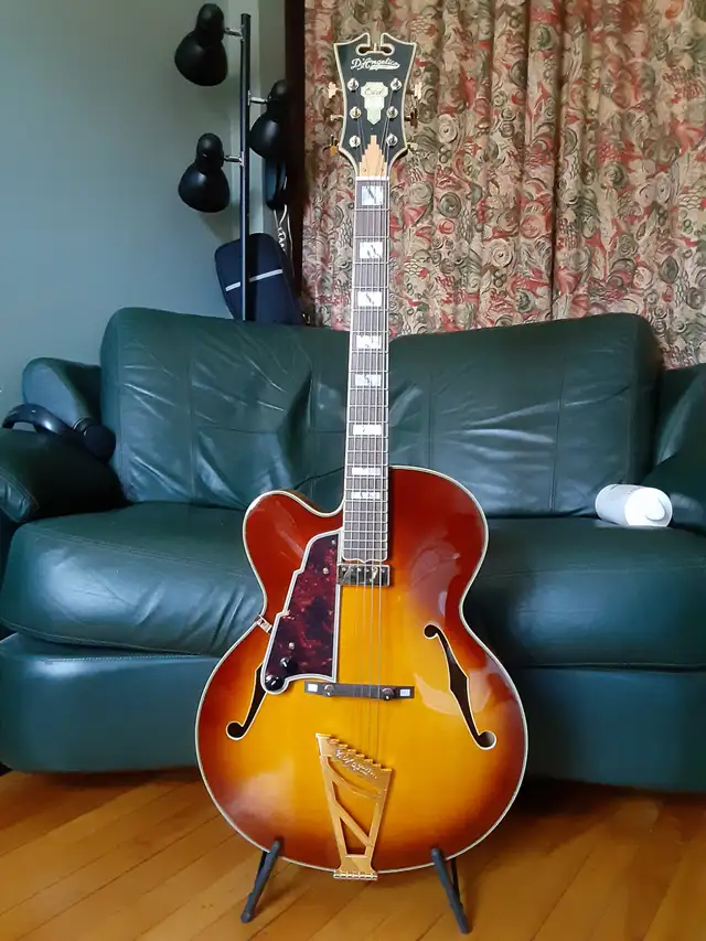 Lefthanded D'ANGELICO archtop jazz guitar