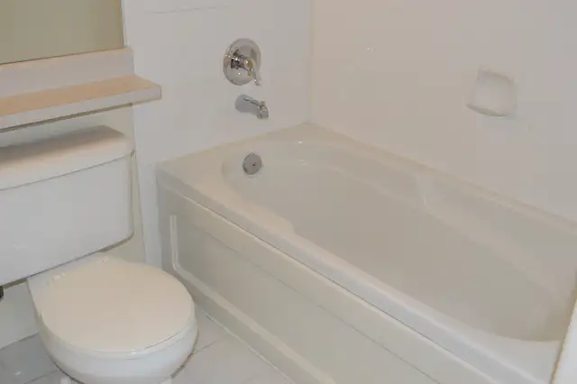 super clean quiet safe two bedroom top corner floor - Photo 17