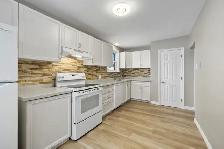 Updated two-bedroom apartment in a quiet neighbourhood - Photo 2