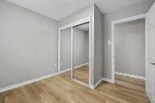 Updated two-bedroom apartment in a quiet neighbourhood - Photo 4