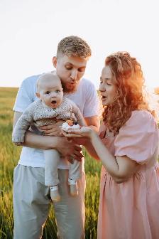 Family Photoshoot - Photo 6