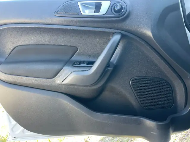 2014 Ford Fiesta  With Sunroof, Bluetooth, Power Heated Seats - Photo 7