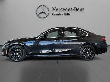 2022 BMW 330e xDrive Sedan Plug-in Hybrid! Outstanding value! - Photo 2