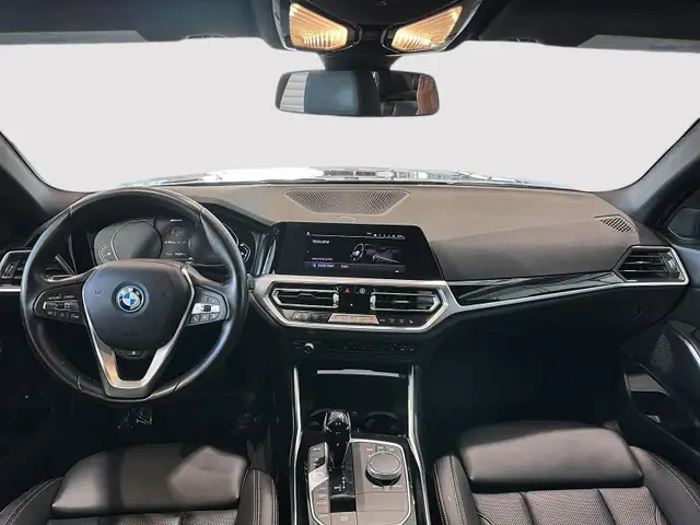 2022 BMW 330e xDrive Sedan Plug-in Hybrid! Outstanding value! - Photo 5