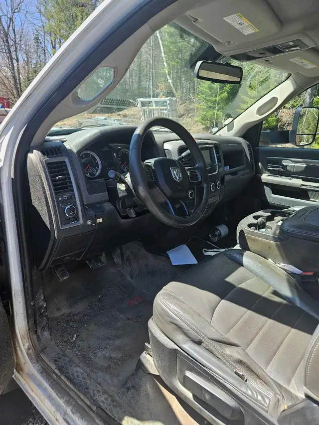 2015 Ram 5500 dump - Photo 8