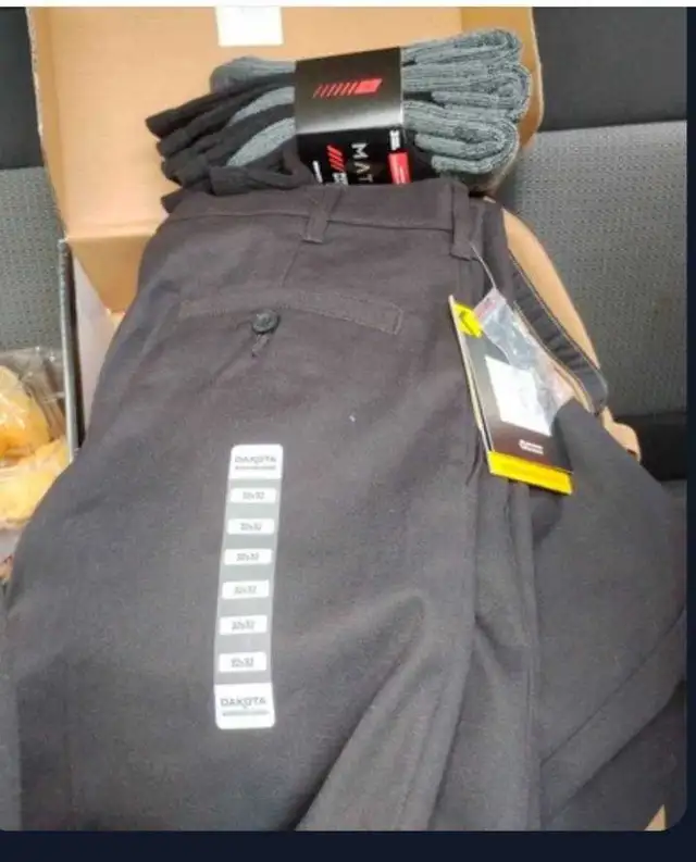 Brand new  work boots and clothing - Photo 3