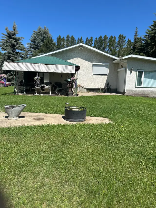 Basement Suite on Farm near Millet, AB - Photo 2