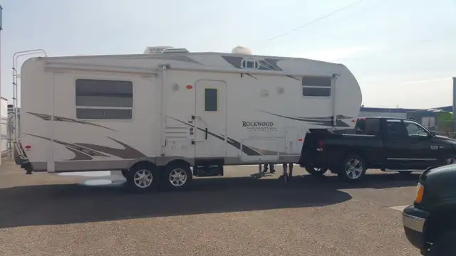 5th Wheel Trailer for Sale - Photo 8