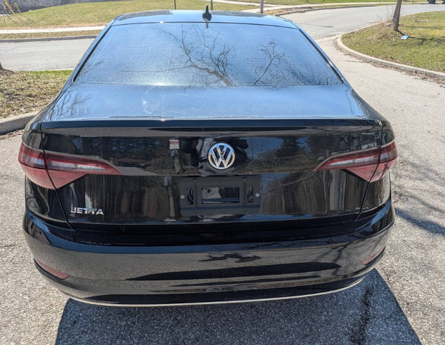 2021 Volkswagen Jetta SEL - Photo 3
