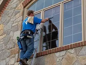 Hiring Labourer 23/Hour MUST HAVE SUV/VAN/TRUCK