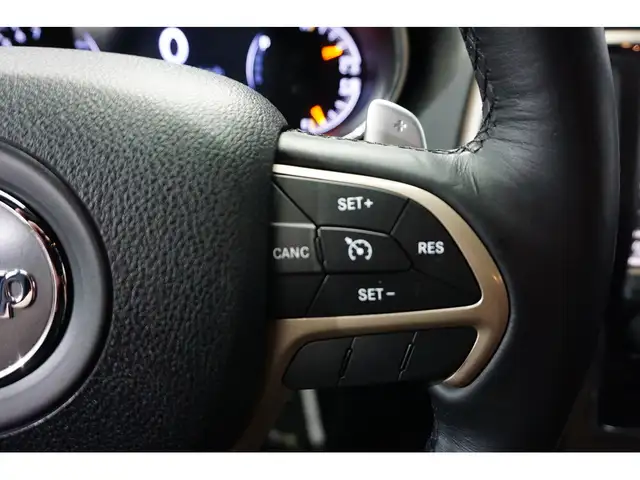 2015 Jeep Grand Cherokee LIMITED V6 3.6L 4X4 AUTO CUIR - GPS NAV - Photo 33