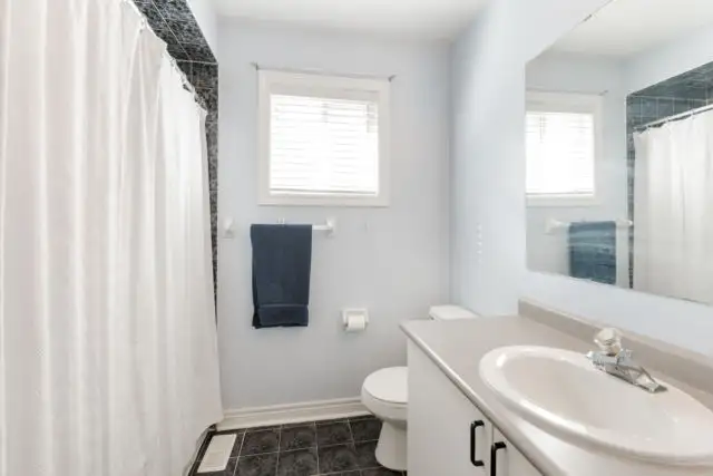 A beautiful detached house for rent -Sandlewood and Chinguacousy - Photo 9