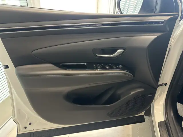 2024 Hyundai Tucson Hybrid ULTIMATE | 1.6L | NAVI | AWD | 2 SET - Photo 9