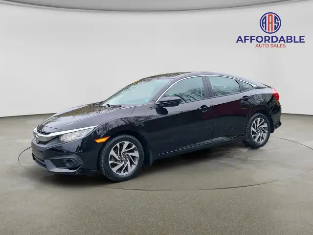 2018 Honda Civic SE - Photo 2