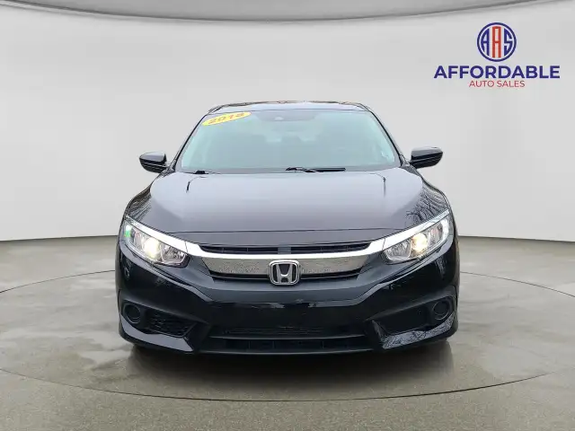2018 Honda Civic SE - Photo 5