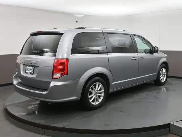 2020 Dodge Grand Caravan Premium Captains Chairs, Low Kms, Remot - Photo 34