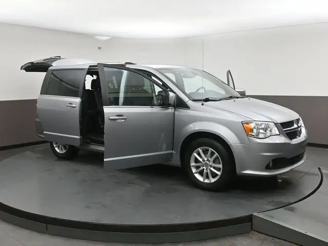2020 Dodge Grand Caravan Premium Captains Chairs, Low Kms, Remot - Photo 53