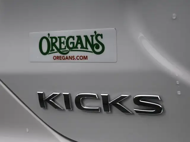 2025 Nissan Kicks Play SV CLEAROUT SALE - CALL 902-469-8484 FOR - Photo 17