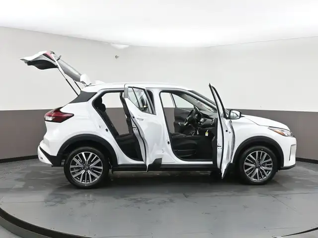 2025 Nissan Kicks Play SV CLEAROUT SALE - CALL 902-469-8484 FOR - Photo 44