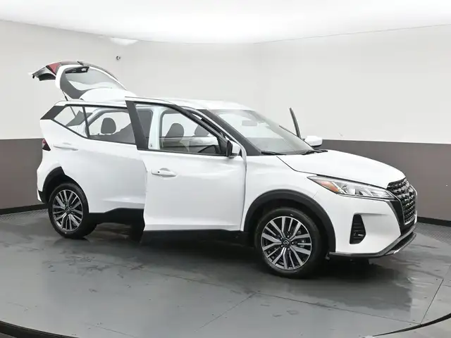 2025 Nissan Kicks Play SV CLEAROUT SALE - CALL 902-469-8484 FOR - Photo 45