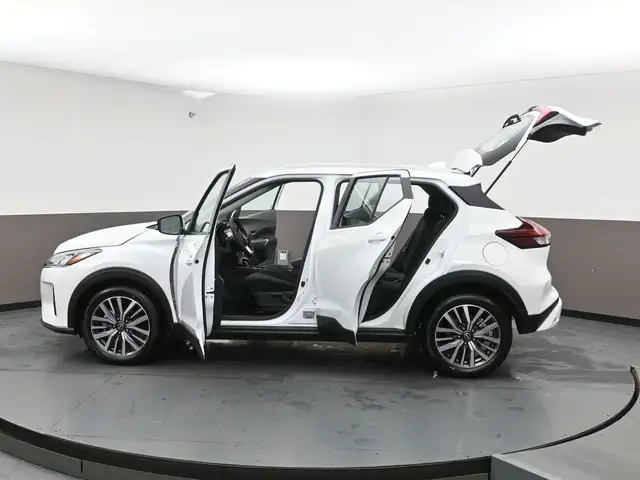 2025 Nissan Kicks Play SV CLEAROUT SALE - CALL 902-469-8484 FOR - Photo 48