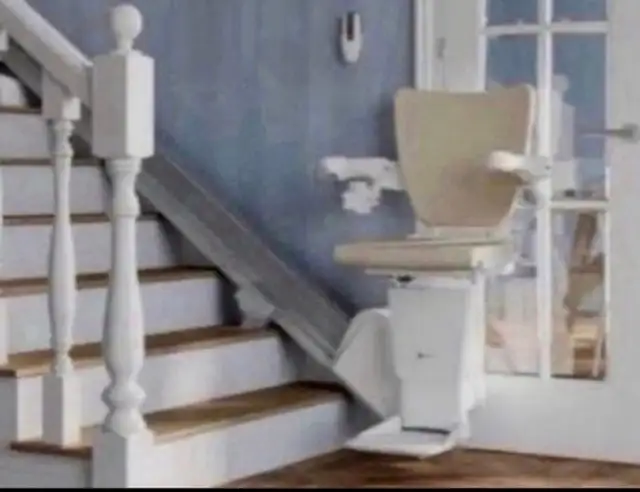 Stairlift Handicare 1100 Model 2 AVAILABLE