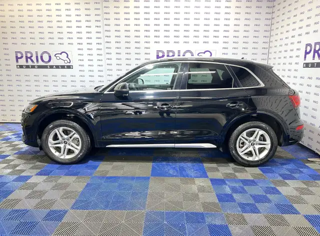 2021 Audi Q5 - Photo 2