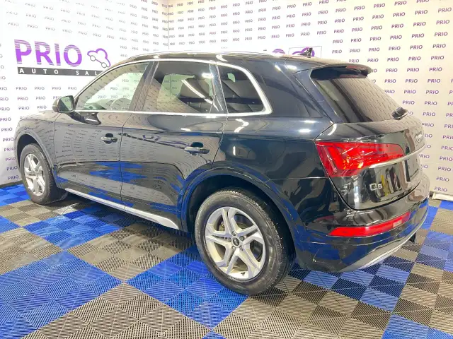 2021 Audi Q5 - Photo 3