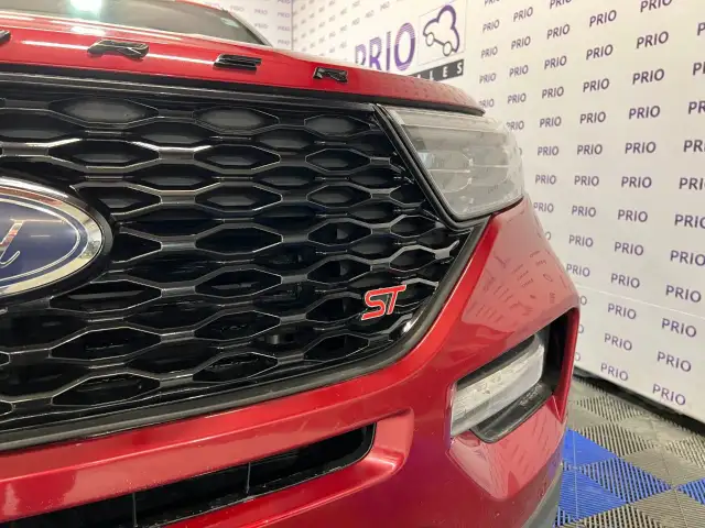 2020 Ford Explorer - Photo 8