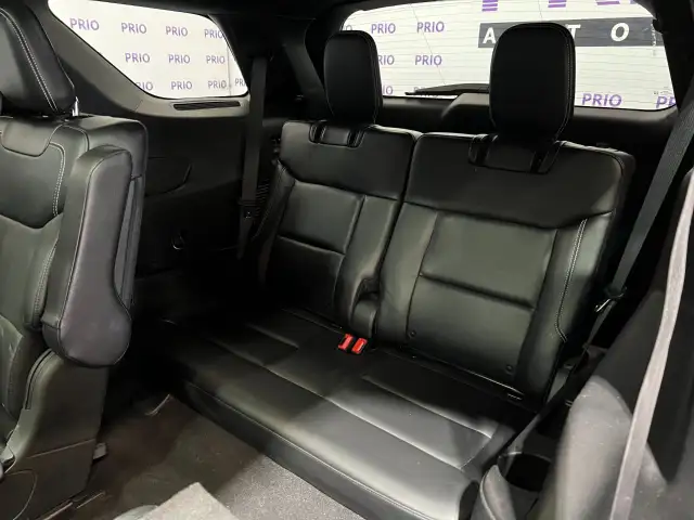 2020 Ford Explorer - Photo 20