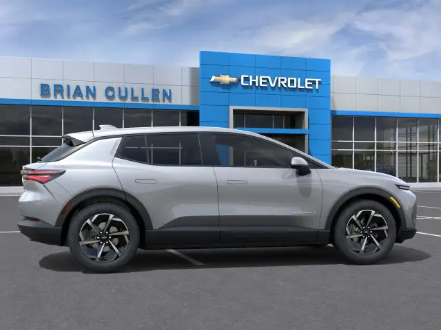 2026 Chevrolet Equinox EV - Photo 5