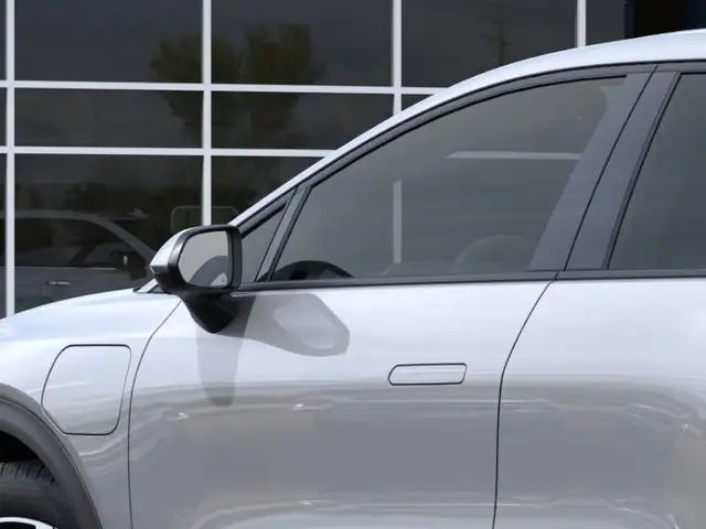 2026 Chevrolet Equinox EV - Photo 12